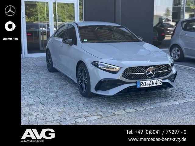 Mercedes-Benz A 200 AMG Line