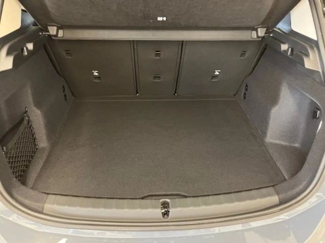 BMW 218 218i Active Tourer Sedan