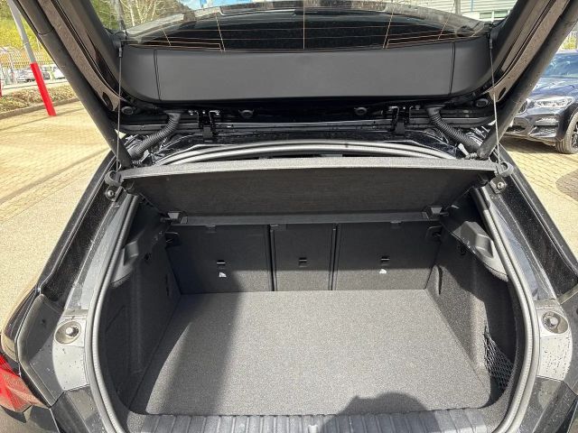 BMW 120 120d M-Sport Sedan