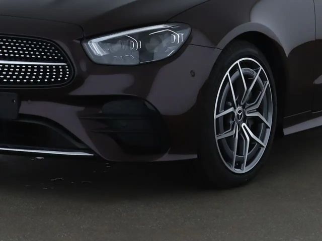 Mercedes-Benz E 200 AMG Line Coupé