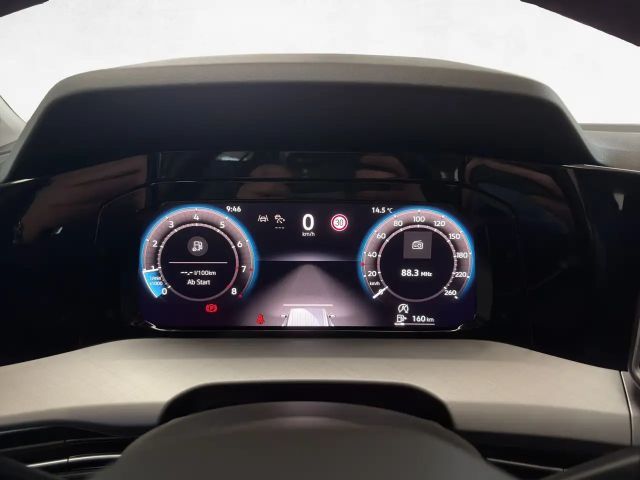 Volkswagen Golf 1.5 TSI Life Variant