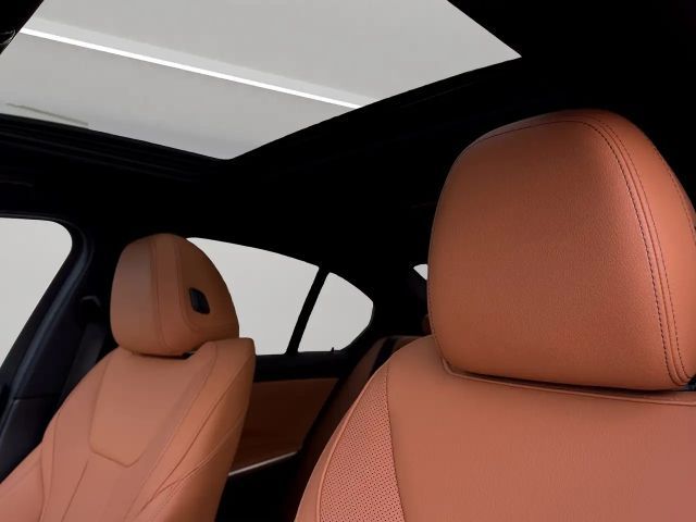 BMW 330 330i M-Sport Sedan