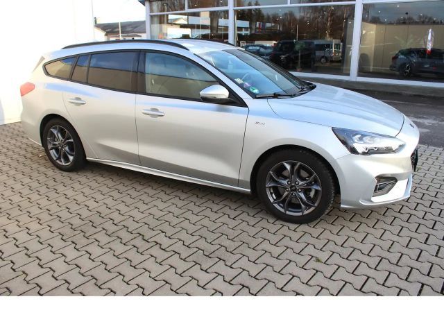 Ford Focus ST Line Wagon