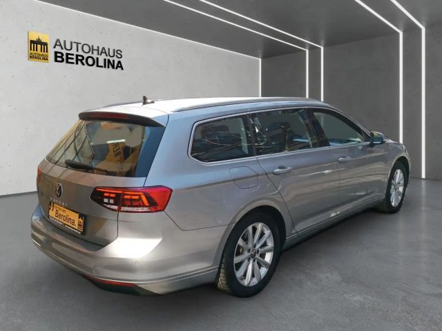 Volkswagen Passat 1.5 TSI Business DSG Variant