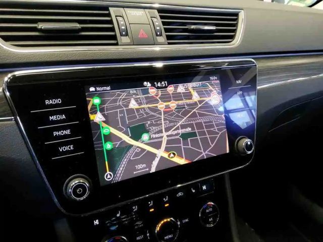 Skoda Superb 2.0 TDI 4x4 Combi Style Style