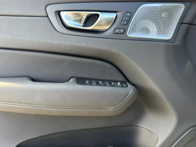 Volvo XC60 AWD Dark T8 Ultra