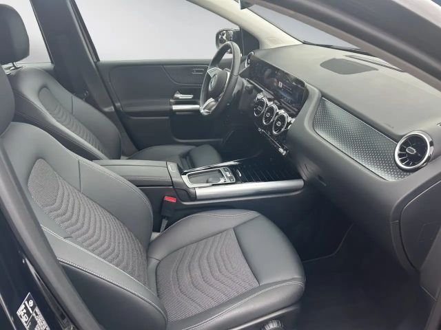 Mercedes-Benz B 180 Progressive