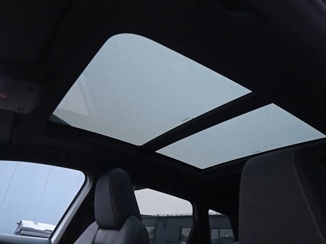 Audi Q4 e-tron 50 Quattro S-Line