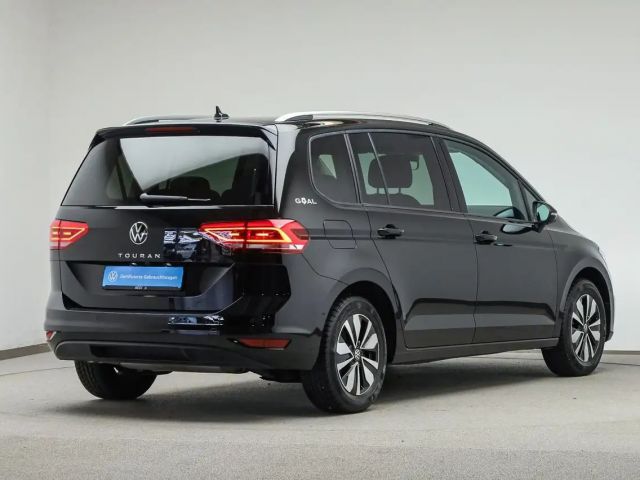 Volkswagen Touran 1.5 TSI DSG IQ.Drive