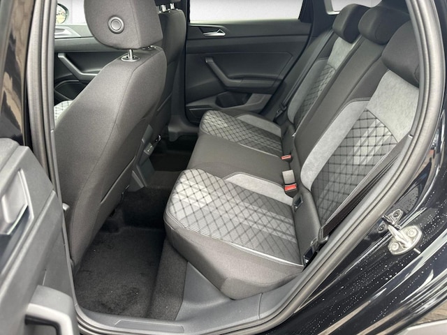 Volkswagen Taigo 1.0 TSI DSG R-Line