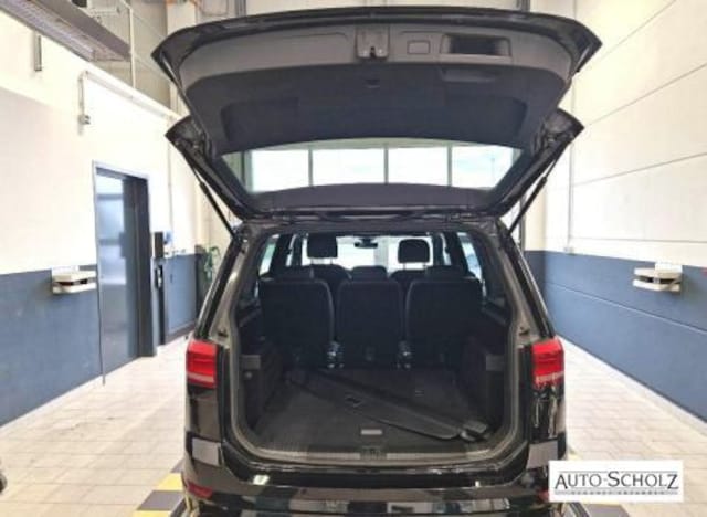 Volkswagen Touran DSG Highline R-Line