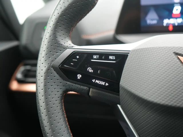 Cupra Born LED AC NAVI KAM KEYLESS PDC KLIMA CARPLAY