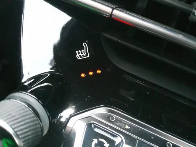 Peugeot 208 Active Pack PureTech