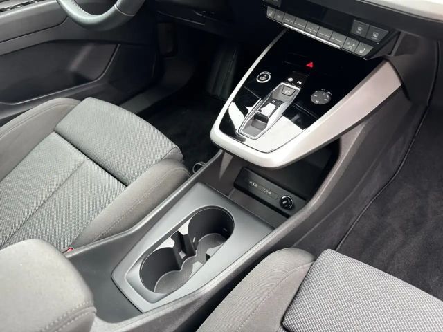 Audi Q4 e-tron 35 S-Line