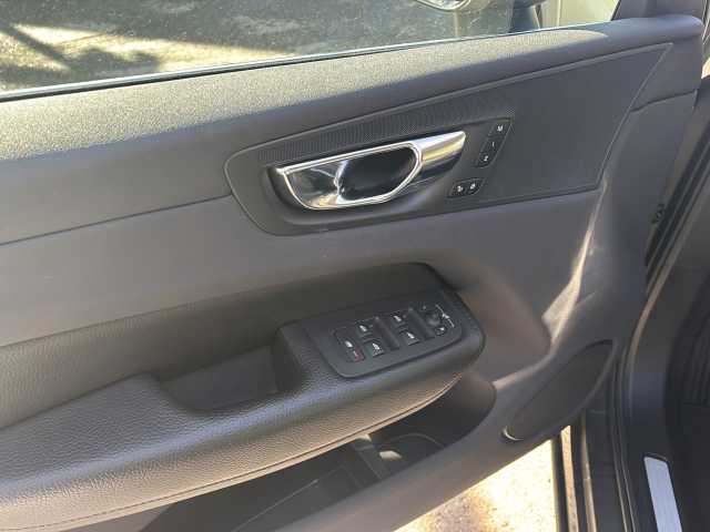 Volvo XC60 Bluetooth LED Vollleder Klima Einparkhilfe el. Fenster