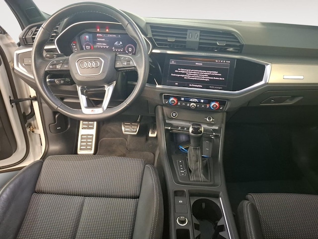 Audi Q3 35 TDI S-Tronic