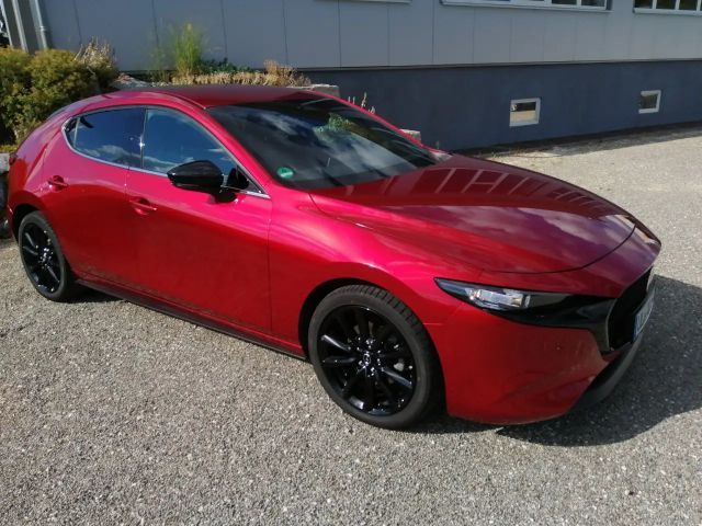 Mazda 3 2.5L SkyActiv e-Skyactiv