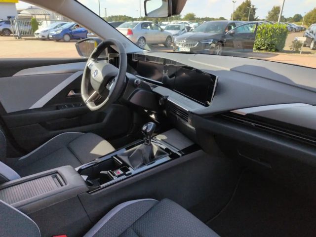 Opel Astra 1.2 Turbo Edition Turbo