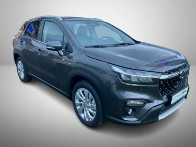 Suzuki S-Cross Hybrid