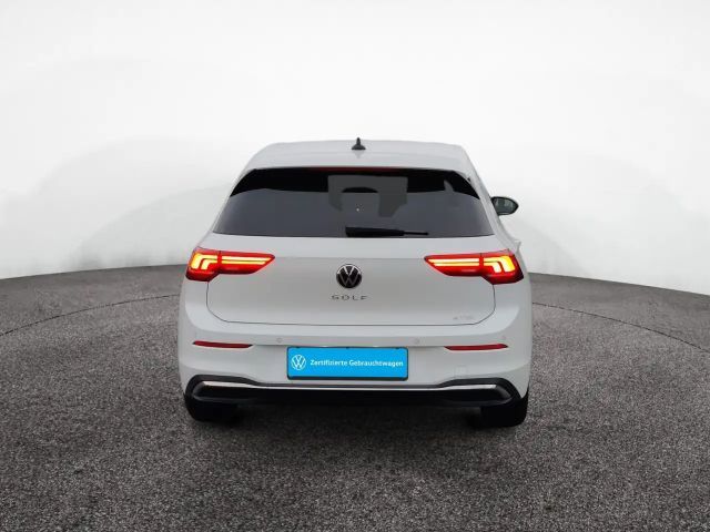 Volkswagen Golf 1.5 eTSI DSG Golf VIII