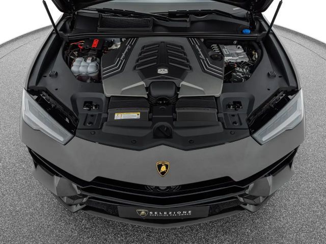 Lamborghini Urus Performante