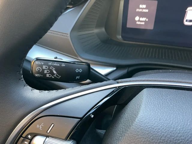 Skoda Octavia Essence TSI