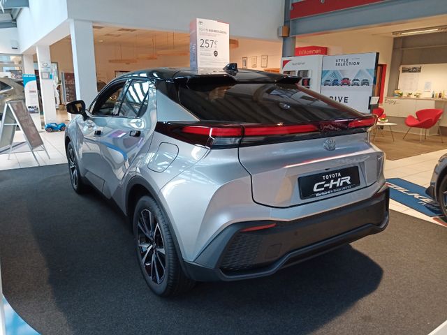 Toyota C-HR 5-deurs Team D Technik