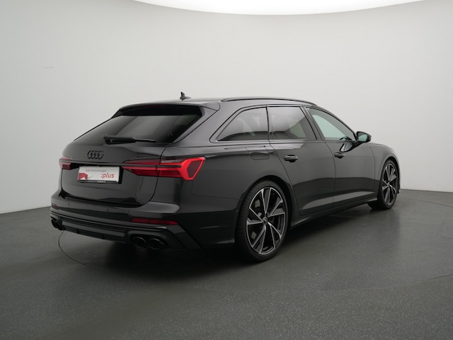 Audi S6 Avant Quattro