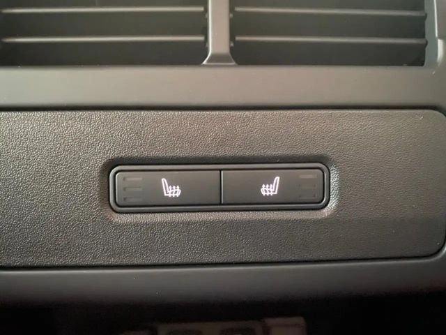 Land Rover Discovery D250 S