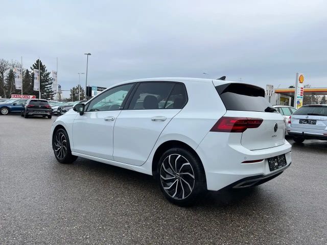 Volkswagen Golf 1.5 TSI Life