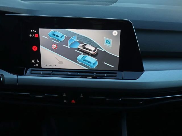 Volkswagen Golf DSG Life Variant