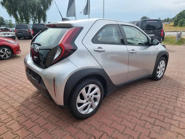 Toyota Aygo X 1.0 VVT-i Play