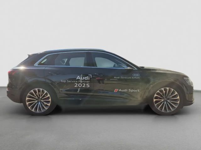 Audi Q8 e-tron 55 Quattro S-Line