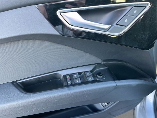 Audi Q4 e-tron SUV 45 e-tron Audi Q4 e-tron