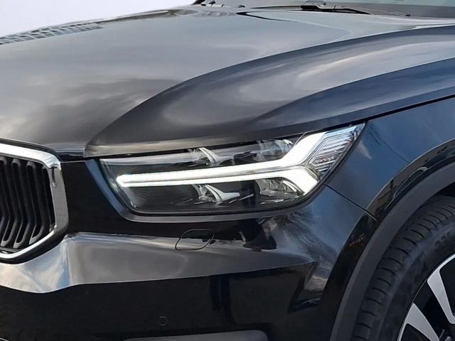 Volvo XC40 Momentum T3