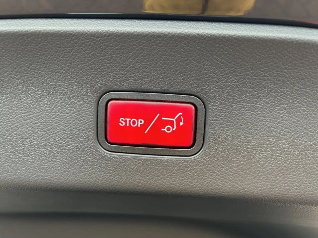 Mercedes-Benz GLC 300 4MATIC AMG Line Coupé