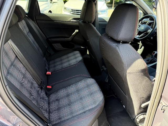 Volkswagen Polo 2.0 TSI DSG