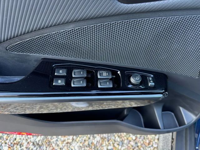 SsangYong Tivoli Sapphire