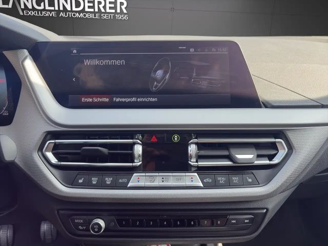 BMW 116 116i Advantage pakket Sedan