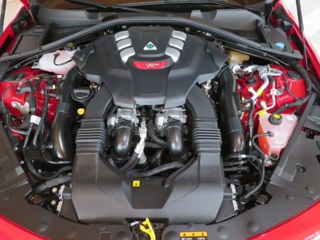 Alfa Romeo Giulia Quadrifoglio Turbo