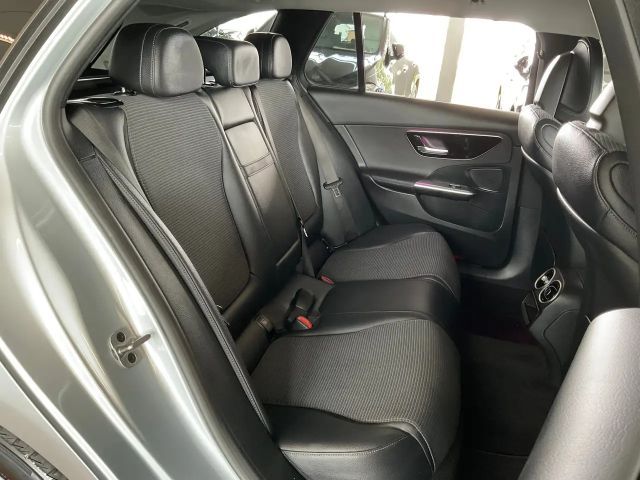 Mercedes-Benz C 180 AVANTGARDE Estate