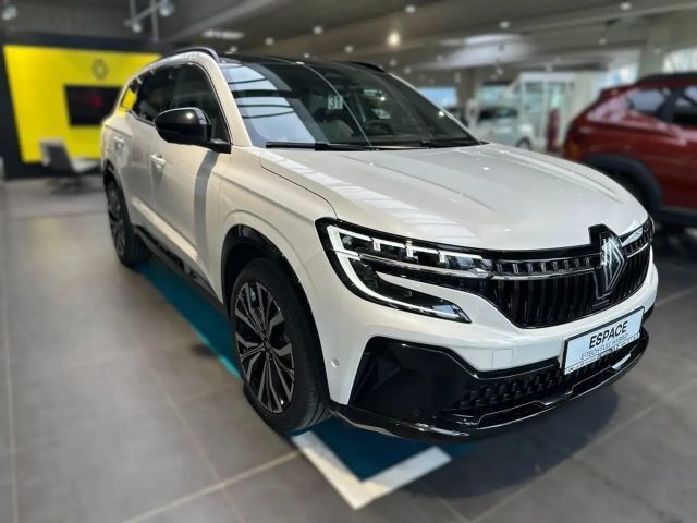 Renault Espace E-Tech Hybrid Iconic