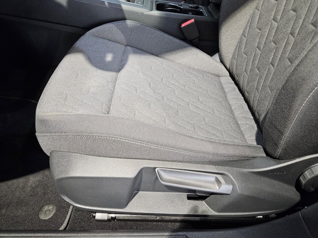 Volkswagen Golf 1.5 TSI Life