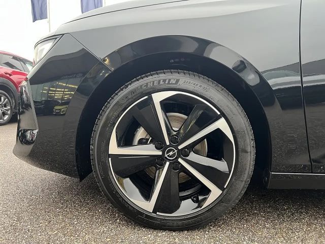 Opel Astra Business Edition Turbo business+