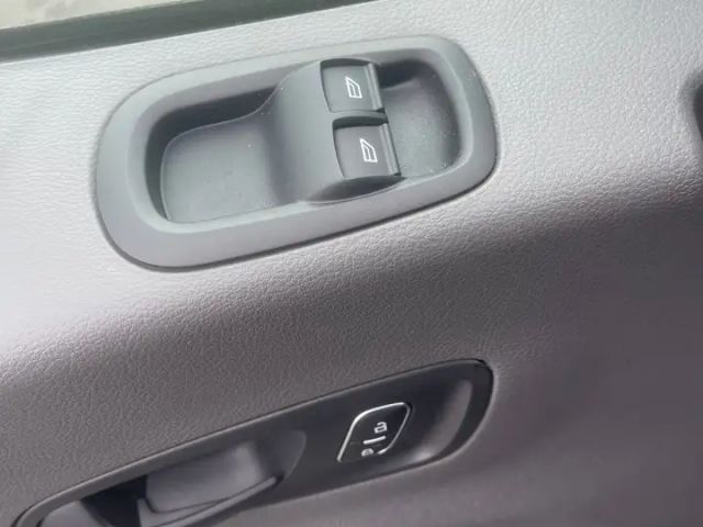 Ford E-Transit E 350 L2 Trend "tolle Ausstattung,mit Powerbank