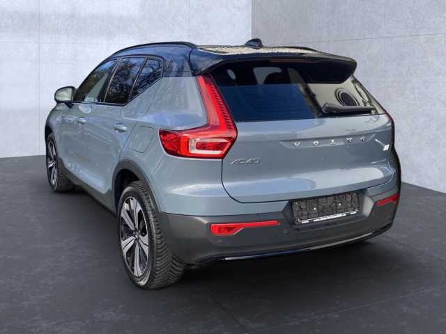 Volvo XC40 XC40 Navi LED Klima Standhzg Einparkhilfe el. Fenster