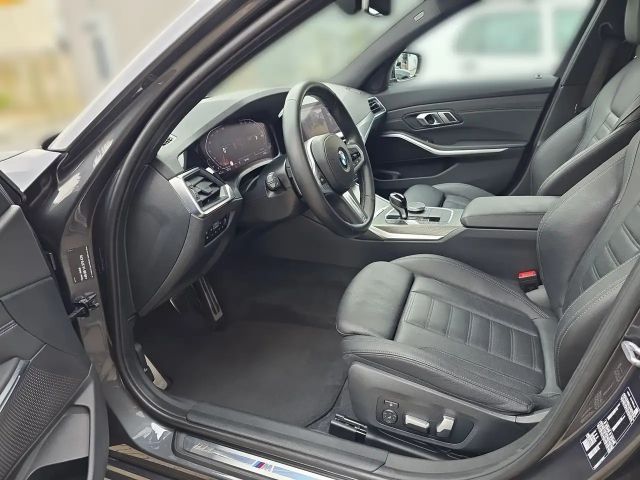 BMW 330 330i M-Sport Sedan