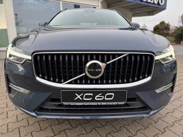 Volvo XC60 AWD Core