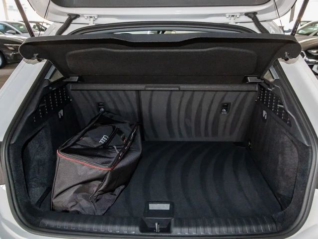 Audi A3 40 TFSI Hybride Sedan