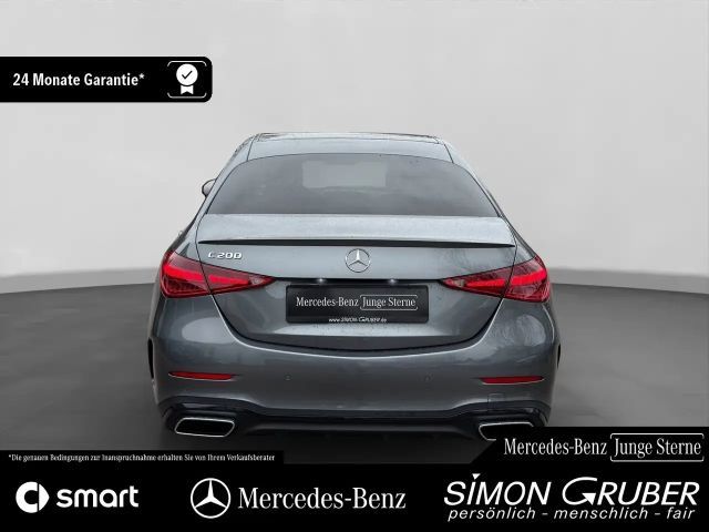 Mercedes-Benz C 200 AMG Line Sedan